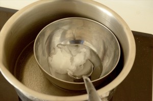 Recette du dentifrice zéro déchet à l'huile de coco