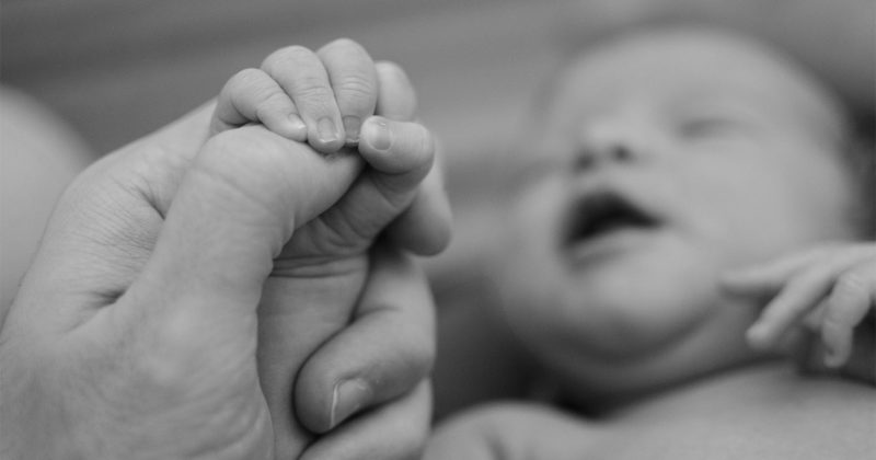 Comment débuter l'hygiène naturelle (HNI) - Mettre bébé sur le pot